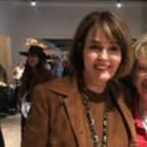 Meet your Posher, Lori